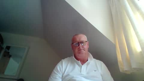curiousax77 online show from 04/21/26, 12:44