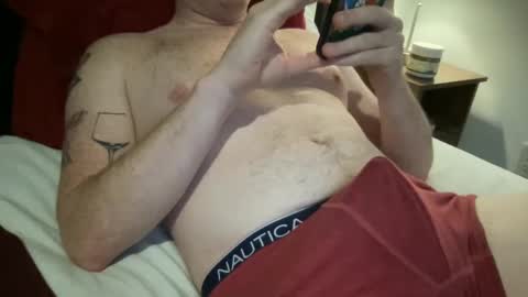 Snapshot of curiousmax18 chatting on 12/20/24, 04:14 Maxx online show from 12/20/24, 04:14