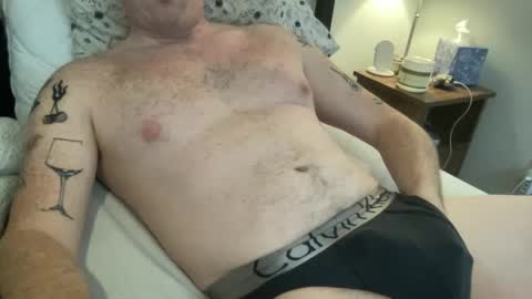 Snapshot of curiousmax18 chatting on 01/29/25, 03:58 Maxx online show from 01/29/25, 03:58