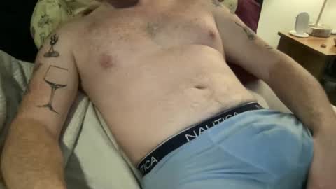 Snapshot of curiousmax18 chatting on 02/13/25, 06:16 Maxx online show from 02/13/25, 06:16