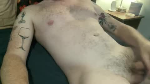 Snapshot of curiousmax18 chatting on 10/29/25, 01:57 Maxx online show from 10/29/25, 01:57