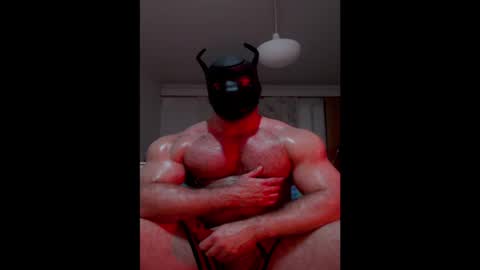 CuriousMuscleBoy online show from 01/05/25, 02:06
