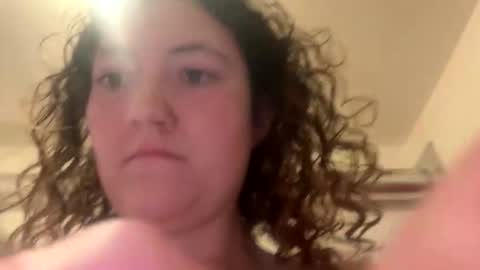 Snapshot of curliegirlee chatting on 05/29/26, 03:48 curliegirlee online show from 05/29/26, 03:48
