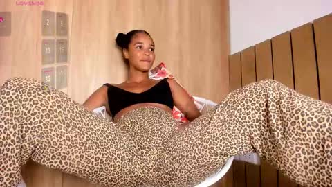 Curly  -  OF- CURLY SWEETT online show from 09/22/25, 11:51