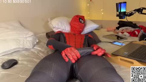 Mike  pvt is open online show from 02/06/25, 05:35