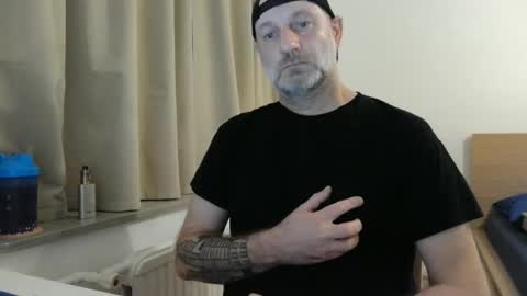 Curman85 online show from 12/27/24, 06:46