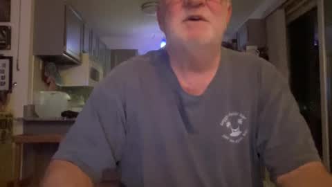 Snapshot of curo69 chatting on 01/17/25, 11:29 ALAN online show from 01/17/25, 11:29