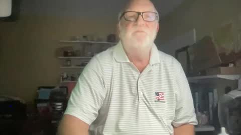 Snapshot of curo69 chatting on 09/20/25, 02:51 ALAN online show from 09/20/25, 02:51