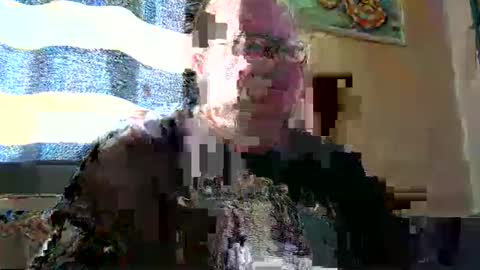 Snapshot of curtus14 chatting on 10/19/25, 08:15 curtus14 online show from 10/19/25, 08:15