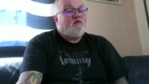 Snapshot of curtus14 chatting on 03/21/26, 09:03 curtus14 online show from 03/21/26, 09:03