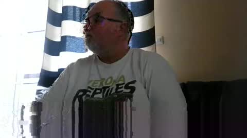 Snapshot of curtus14 chatting on 04/04/26, 09:18 curtus14 online show from 04/04/26, 09:18