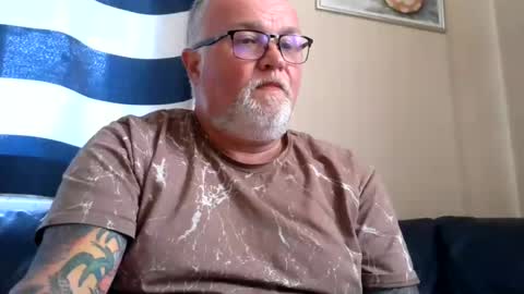 Snapshot of curtus14 chatting on 07/16/26, 04:13 curtus14 online show from 07/16/26, 04:13