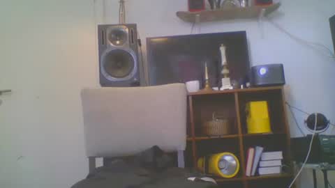 Snapshot of curvedcoxxs chatting on 10/24/25, 02:24 curvedcoxxs online show from 10/24/25, 02:24