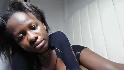 Snapshot of curvtha chatting on 03/13/26, 07:42 curvtha online show from 03/13/26, 07:42
