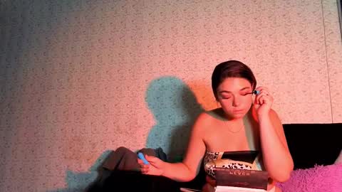 curvy_and_petite11_aws online show from 10/05/25, 09:24