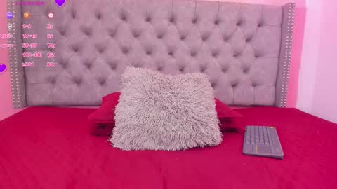 curvy_bigass18 online show from 03/05/26, 08:38