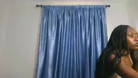 mel online show from 02/05/26, 11:15