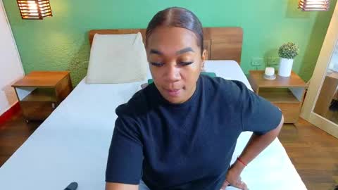 Danna online show from 02/17/25, 01:53