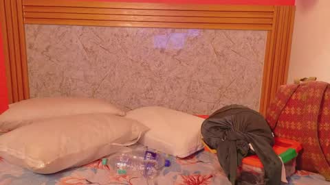 curvyhomebebe online show from 04/19/26, 11:53