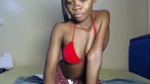 curvyjoan online show from 10/29/25, 09:55