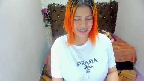 Julieth online show from 12/21/24, 01:15