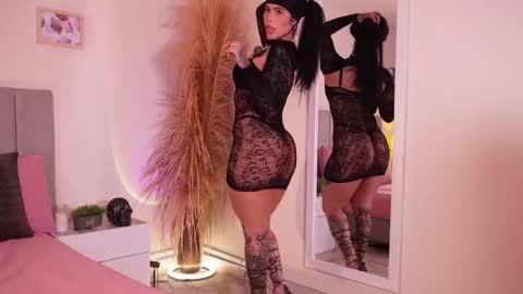 Samantha online show from 09/19/25, 04:29