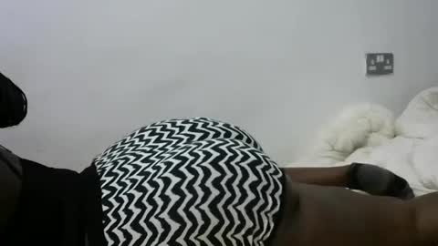 Snapshot of curvylizy chatting on 06/23/26, 03:54 liz online show from 06/23/26, 03:54