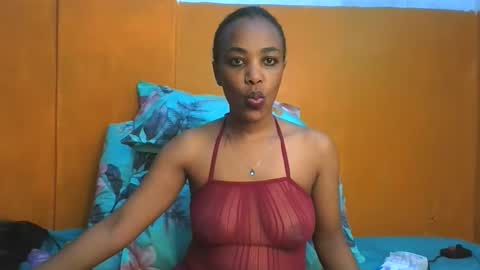 curvylyin online show from 11/01/25, 01:35