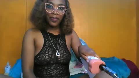 curvylyin online show from 03/30/26, 11:55