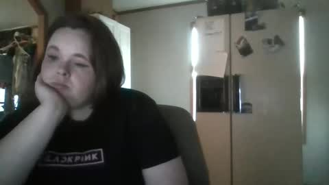 dahlia -kim online show from 10/12/25, 10:42