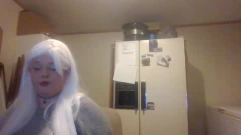 Snapshot of curvyplayday chatting on 04/25/26, 03:31 dahlia -kim online show from 04/25/26, 03:31