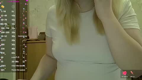 Curvy online show from 02/26/26, 10:58