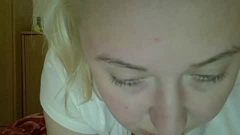Curvy online show from 05/04/26, 06:04
