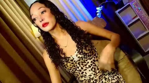 BBY CURLYHANNA online show from 11/17/25, 02:23