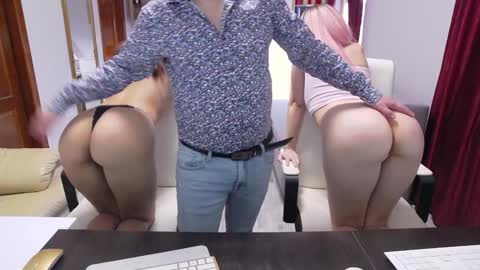  and follow twittercute00kiara2 online show from 02/26/25, 12:58