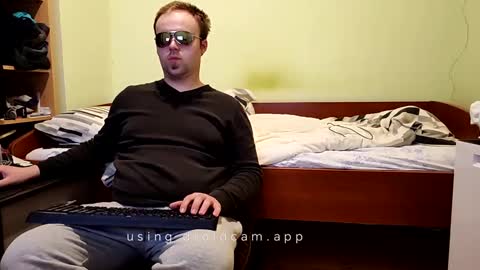 cute69696969 online show from 03/11/25, 08:09