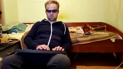 cute69696969 online show from 09/27/25, 09:53