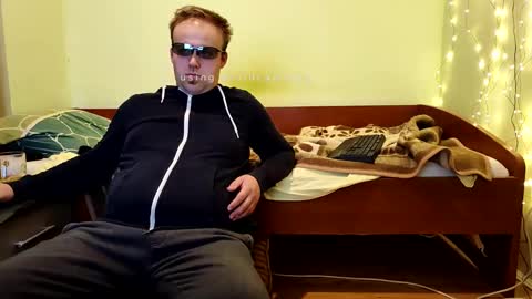 cute69696969 online show from 09/28/25, 09:31