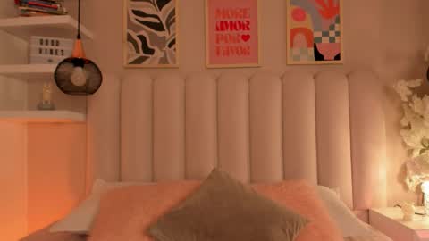 Amber  online show from 12/14/25, 12:10