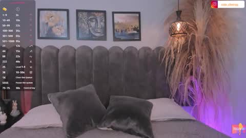 Amber  online show from 03/18/26, 08:45