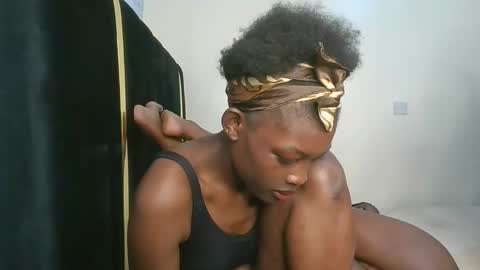 angel online show from 10/09/25, 06:11