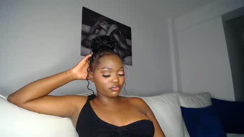 Liya online show from 03/06/25, 03:35