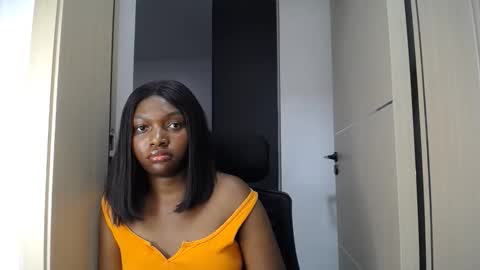 Liya online show from 02/23/26, 01:25