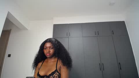 Liya online show from 07/08/26, 12:59