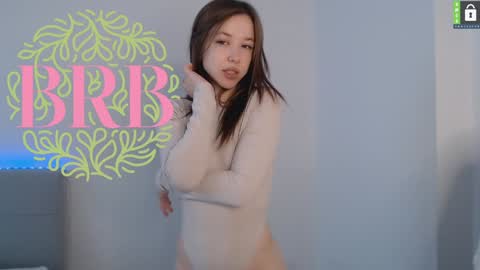 Snapshot of cute_beauty chatting on 01/24/25, 10:32 Amanda online show from 01/24/25, 10:32