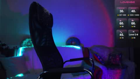 Betty online show from 12/01/25, 04:06