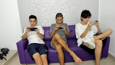 ARTURO-18  MATIAS-18  NIKOLAY-19  HADES-18  GABO-19 online show from 01/11/25, 08:32