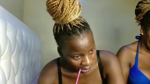 Snapshot of cute_dani01 chatting on 05/27/26, 02:03 Dani online show from 05/27/26, 02:03