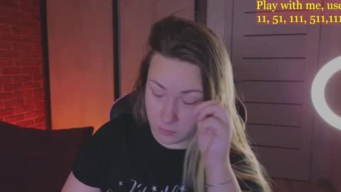 Everyday stream in the same time online show from 01/13/25, 01:23