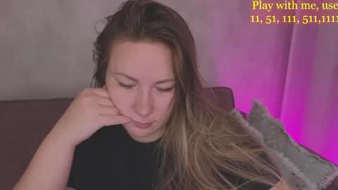 Everyday stream in the same time online show from 09/26/25, 03:54